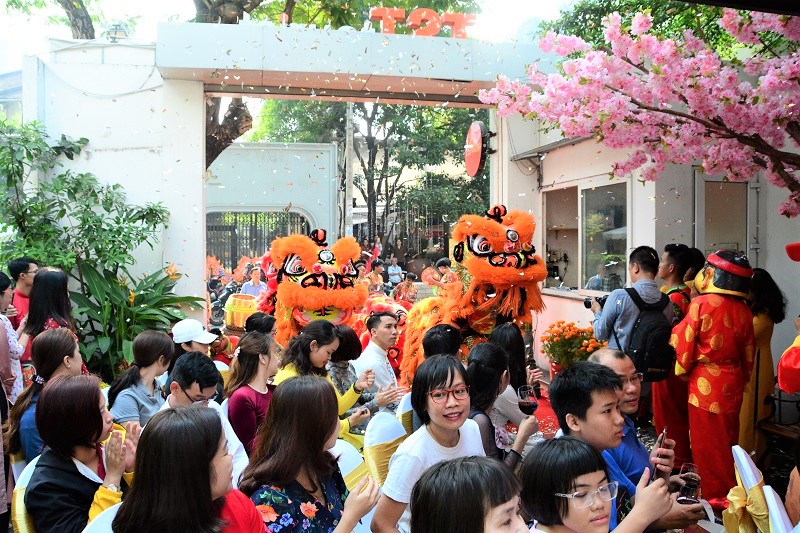 TST tourist họp mặt khách hàng xuất hành đầu năm