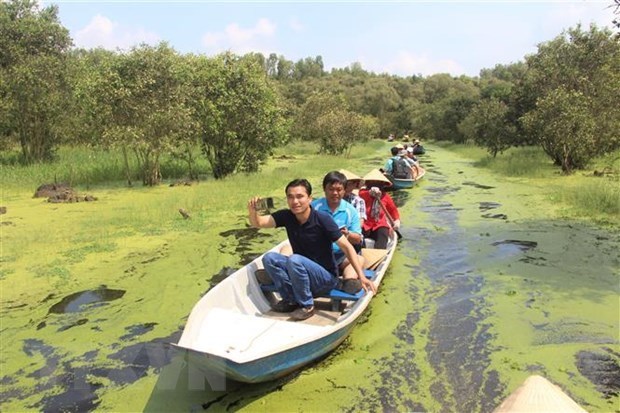 TSTtourist-an-giang-xay-dung-thuong-hieu-du-lich-phat-trien-thanh-nganh-mui-nhon