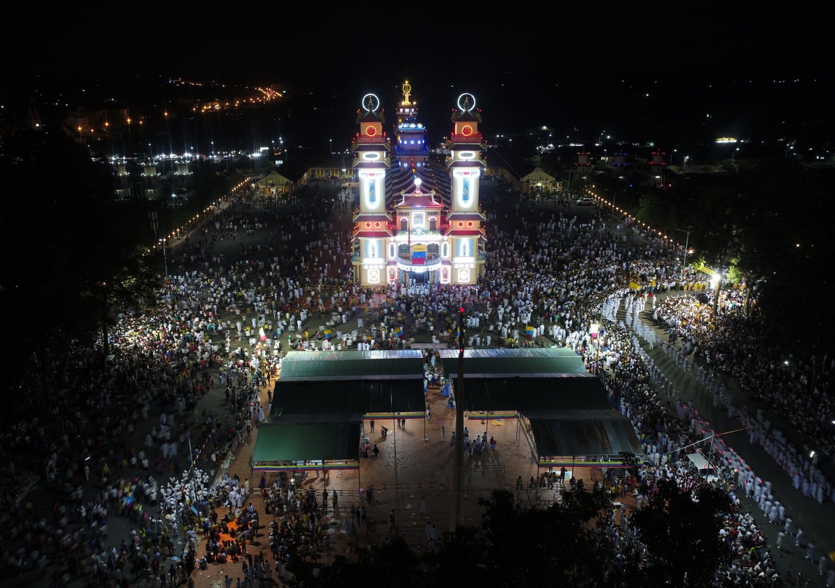 TSTtourist-du-lich-tay-ninh-khoi-sac-tao-da-phuc-hoi-phat-trien-kinh-te-3