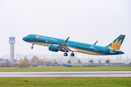 Vietnam Airlines tái khởi động bay quốc tế