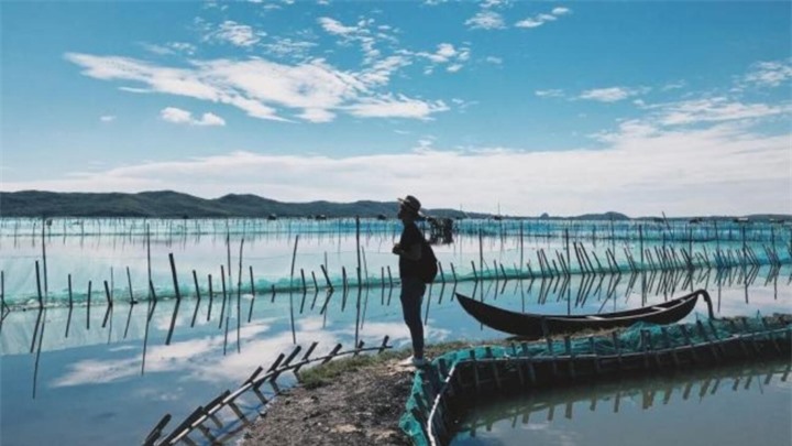 TSTtourist-thong-dong-ngam-binh-minh-va-hoang-hon-dep-me-ly-tai-de-nhat-thang-canh-phu-yen-5