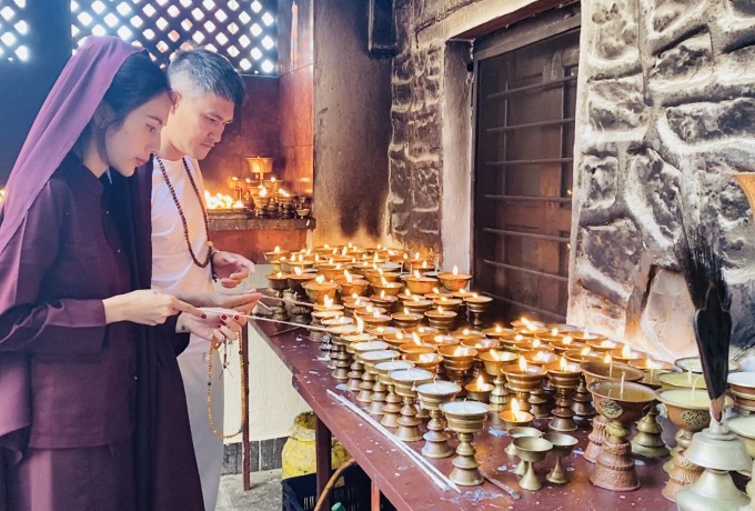 Tu viện Thủy Tiên - Công Vinh ghé thăm ở Nepal