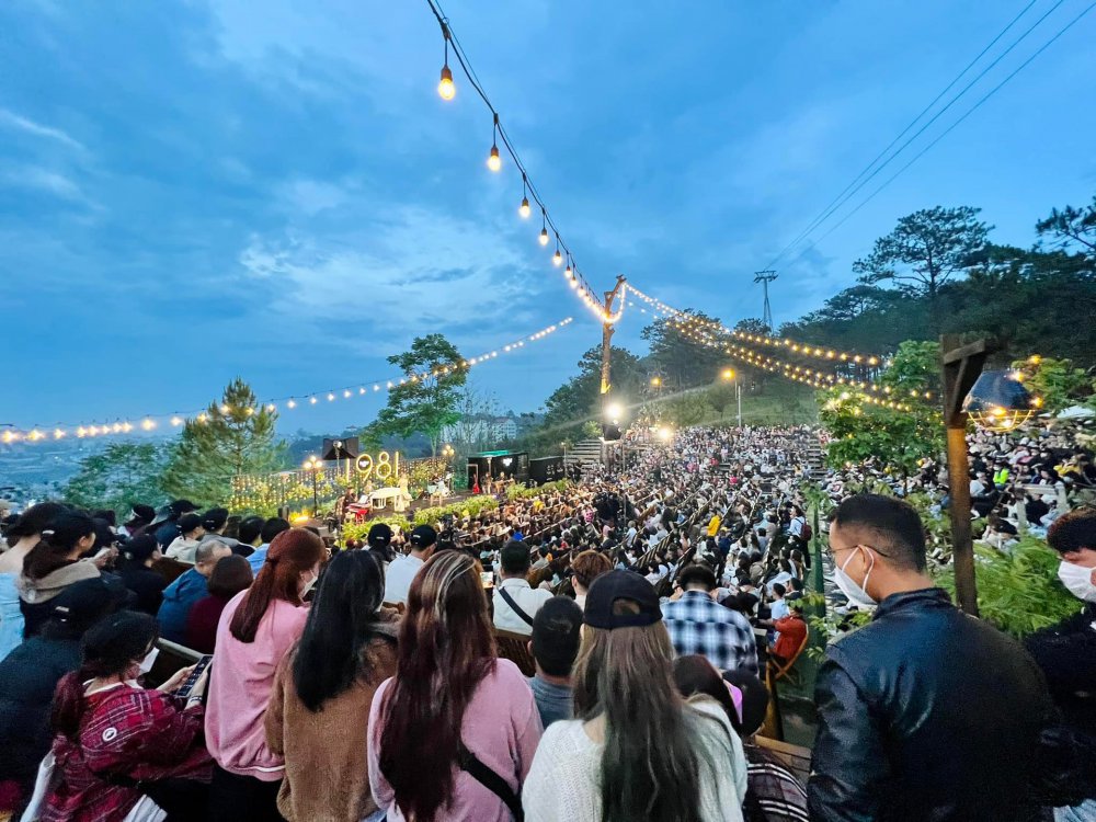 TSTtourist-ve-may-bay-di-con-dao-phu-quoc-tang-dip-le-304-2