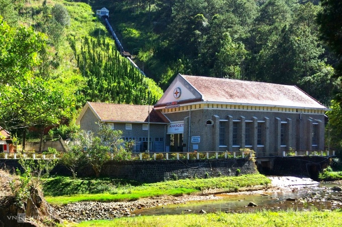 TSTtourist-an-choi-tranh-dam-dong-o-da-lat-dot-nghi-30-4-6