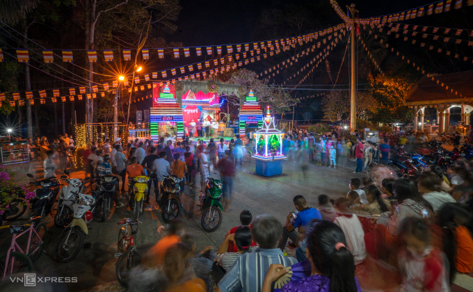 TSTtourist-nguoi-khmer-don-tet-chol-chnam-thmay-6