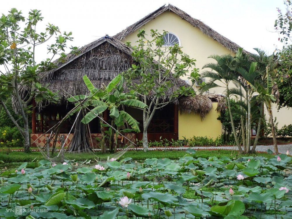 TSTtourist-cam-nang-du-lich-ben-tre-2