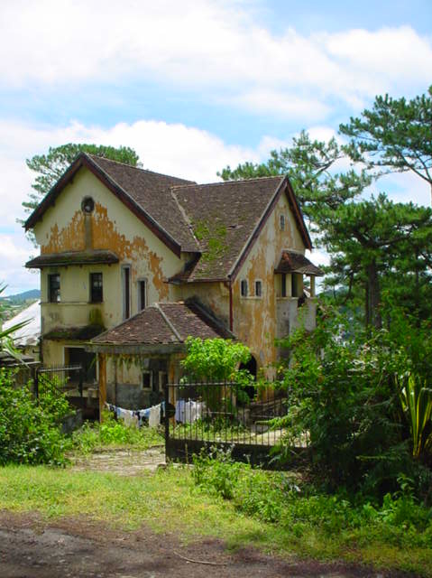 TSTtourist-khu-nghi-duong-gan-100-tuoi-o-da-lat-1