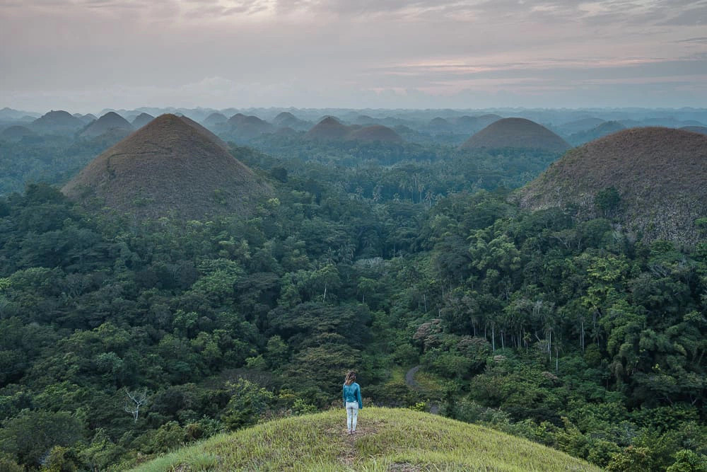 TSTtourist-khu-doi-chocolate-nhu-trong-phim-vien-tuong-o-philippines-7