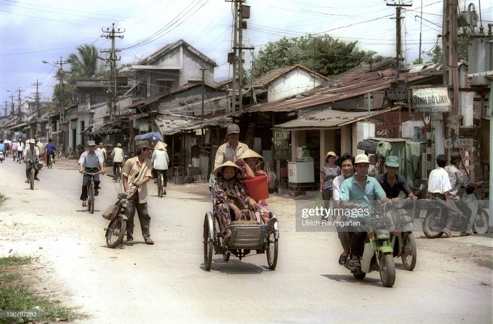 Khám phá Huế và Đà Nẵng năm 1994 qua ảnh phóng viên Đức