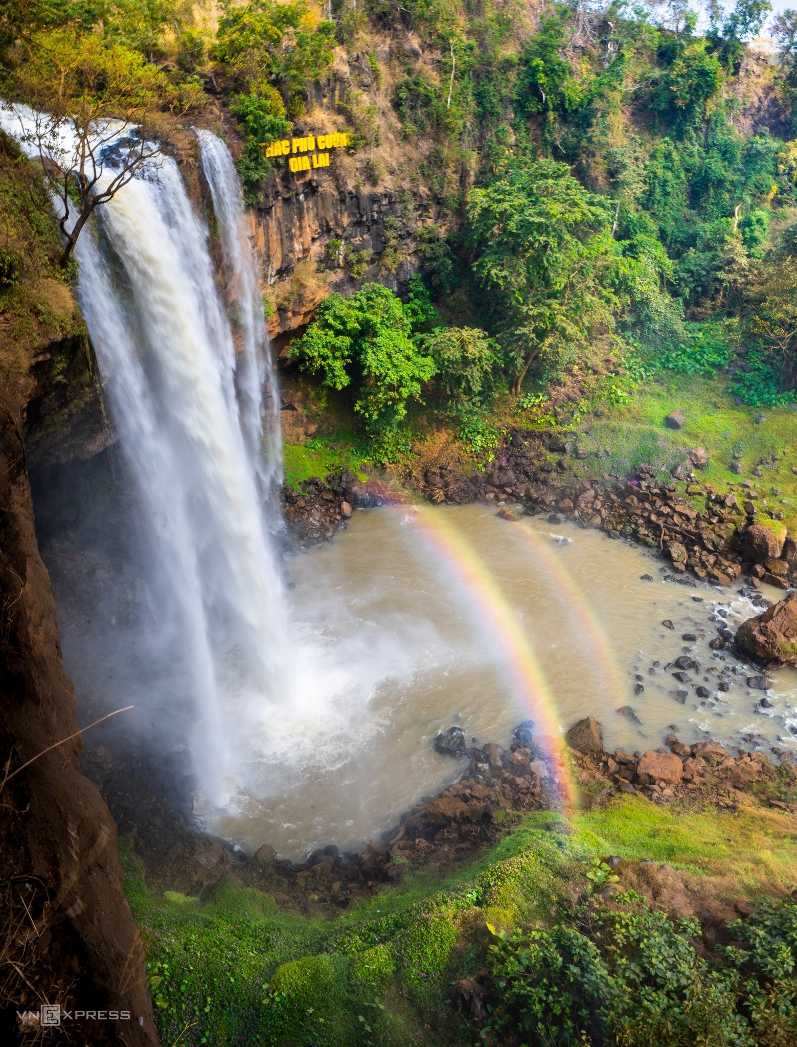 TSTtourist-gia-lai-khong-chi-co-bien-ho-7