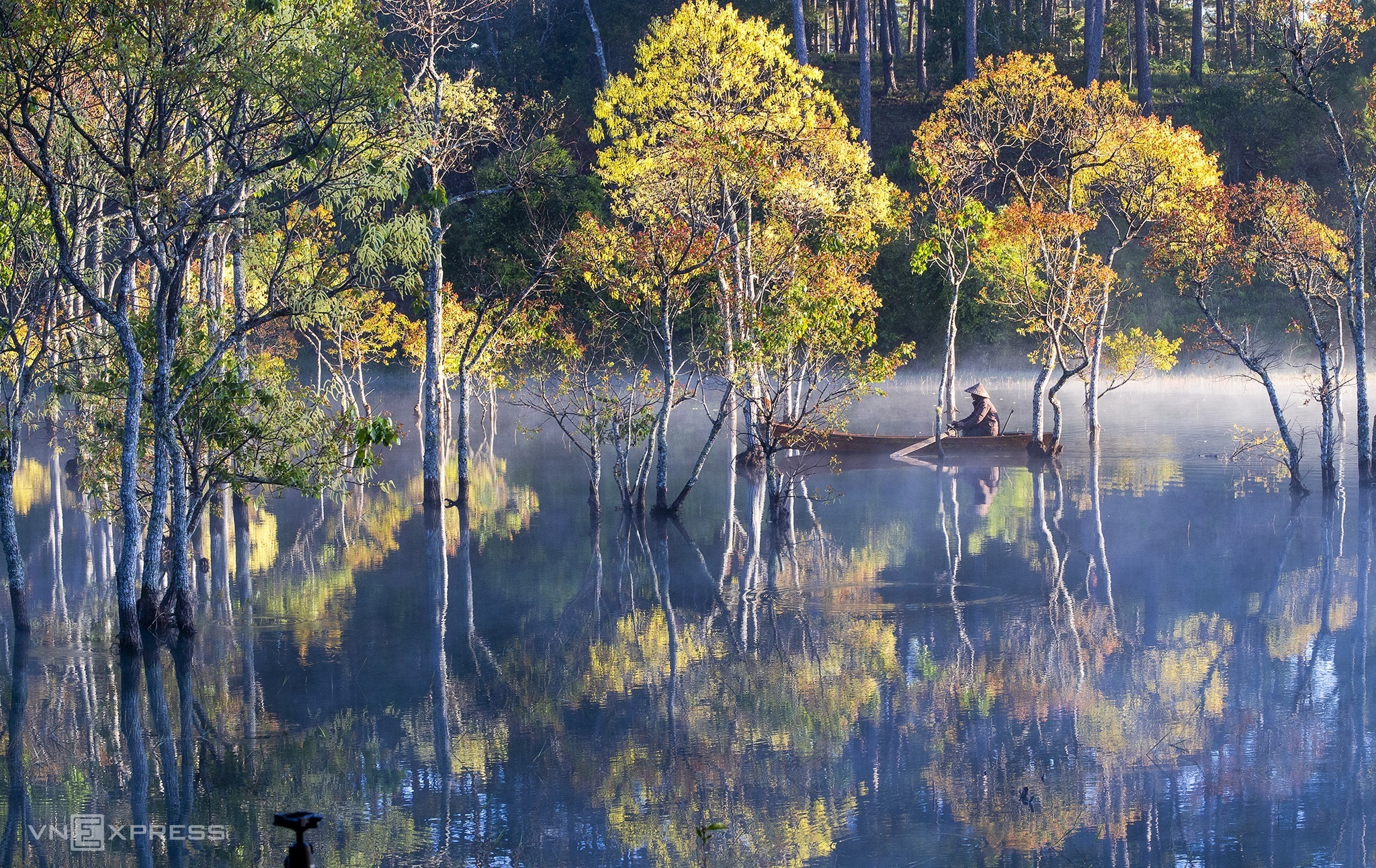 TSTtourist-nhiep-anh-gia-tre-san-hinh-da-lat-xanh-4