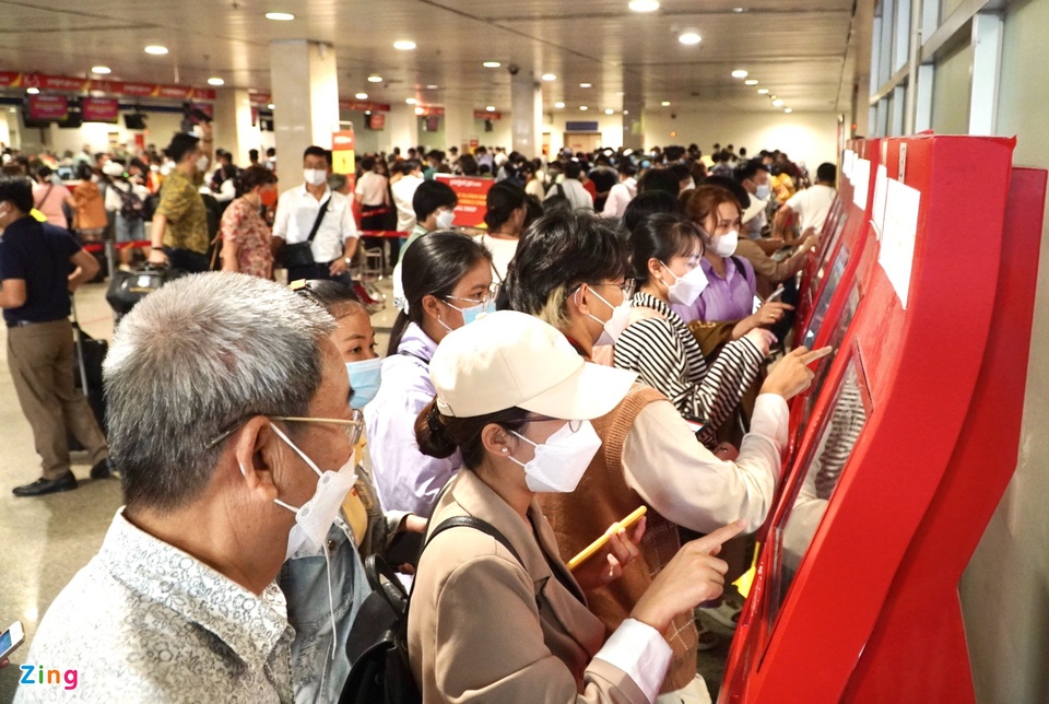 Giá phòng, vé máy bay giảm cuối mùa du lịch