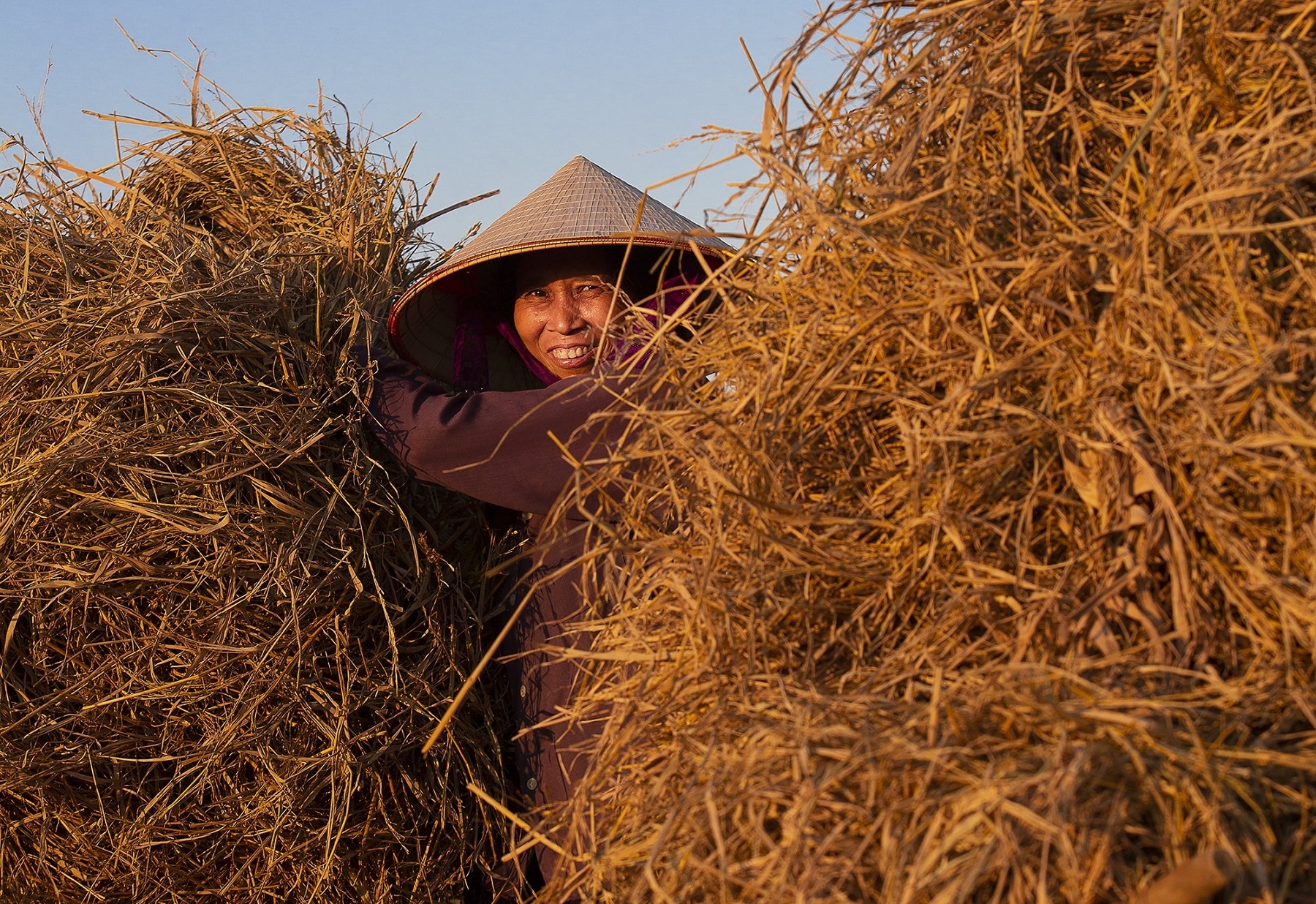 TSTtourist-nghe-si-tre-doat-nhieu-giai-quoc-te-voi-anh-vung-cao-11