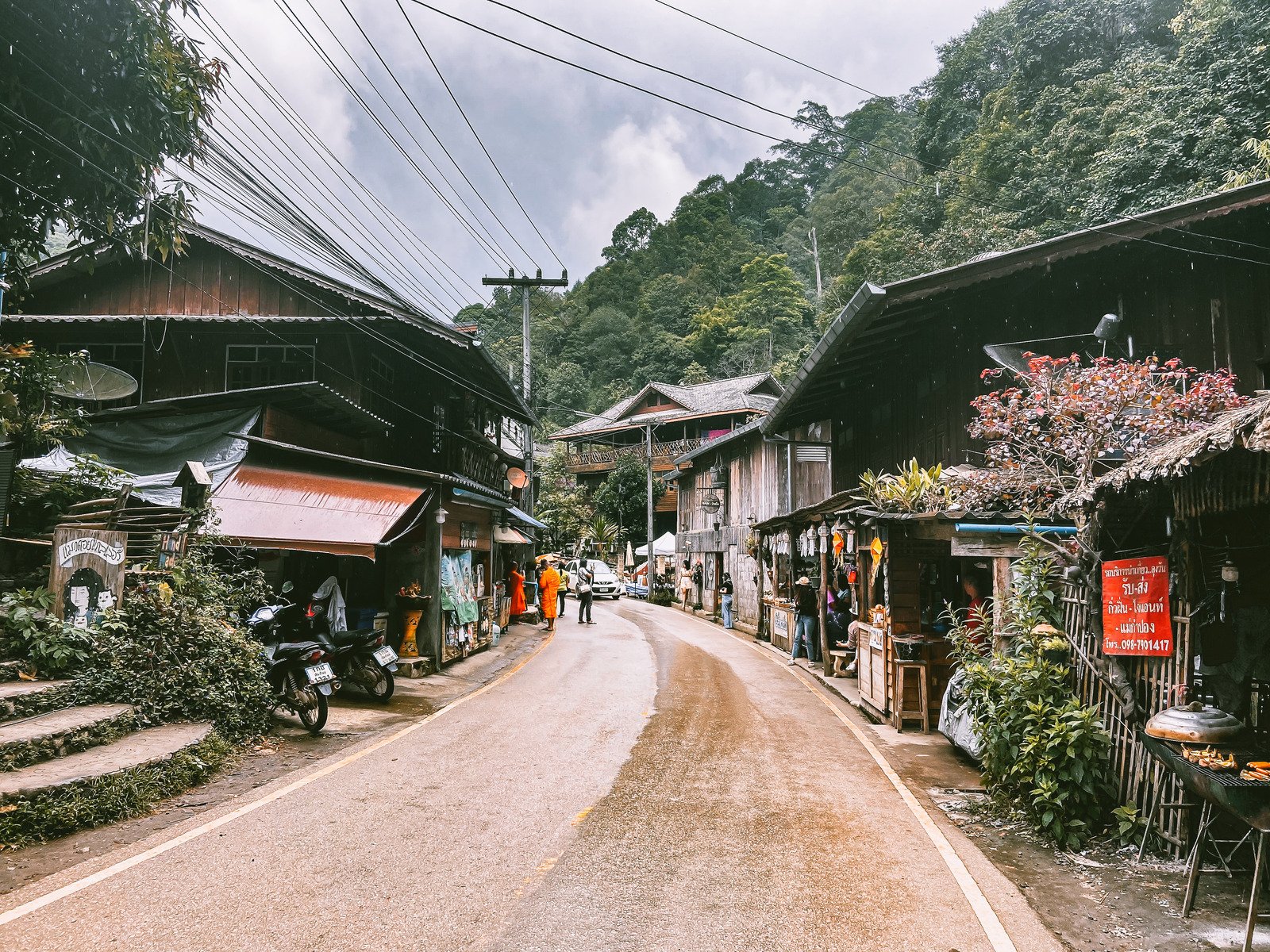 Vẻ đẹp yên bình phảng phất trong từng góc phố Chiang Mai