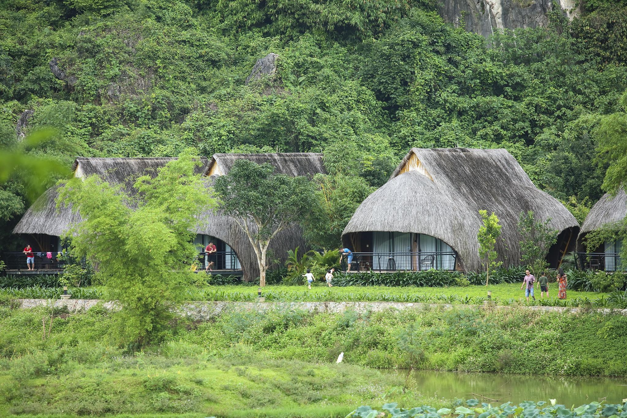 TSTtourist-4-khu-nghi-duong-co-suoi-khoang-nong-4