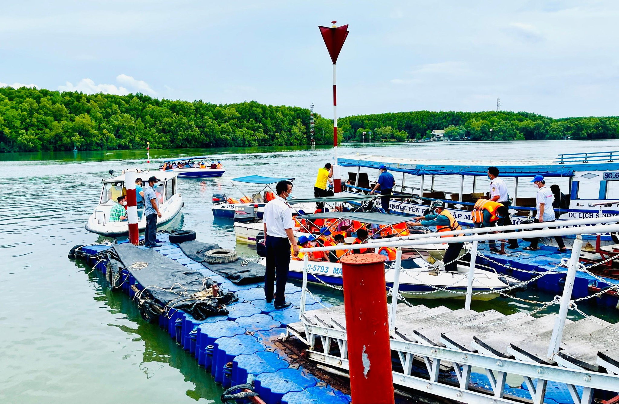 TP.HCM đề xuất đón khách du lịch quốc tế theo tour trọn gói từ tháng 12.2021