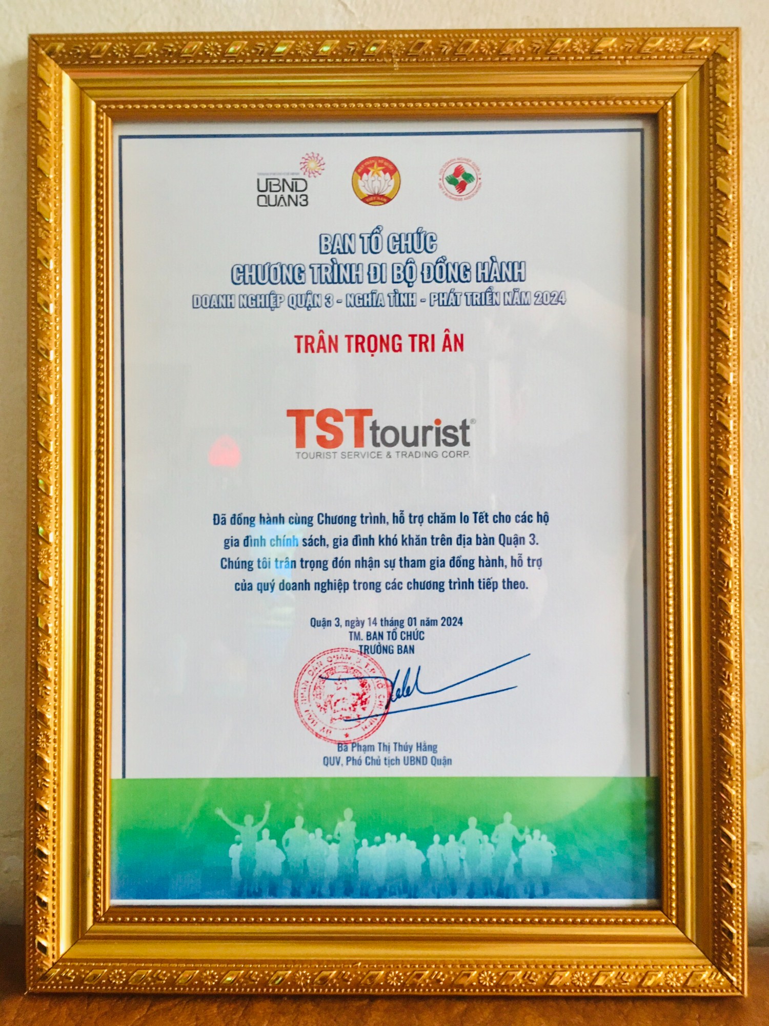  TSTtourist vinh hạnh góp phần giúp đỡ các hoàn cảnh khó khăn