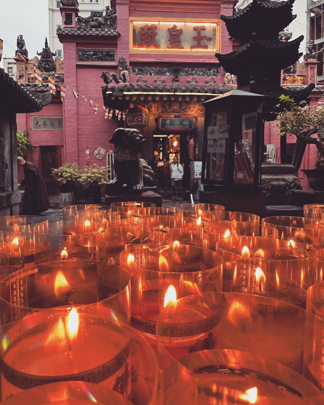 Chùa Ngọc Hoàng - ngôi chùa cầu tự, cầu duyên nổi tiếng ở Sài Gòn