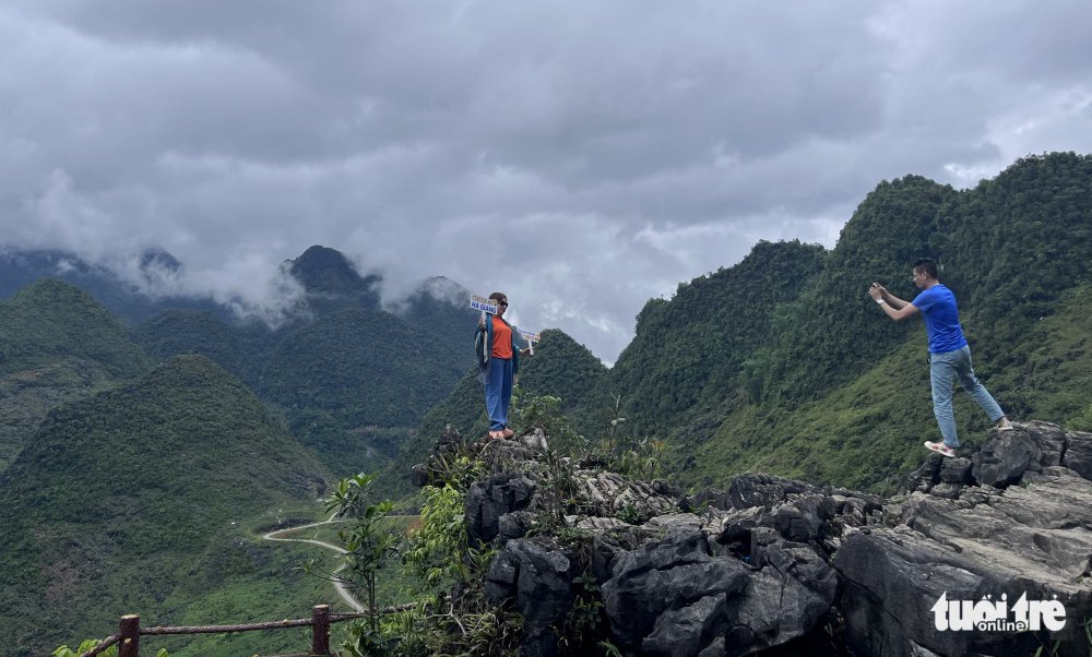 TSTtourist-4-cung-duong-khong-the-bo-qua-khi-den-ha-giang-3