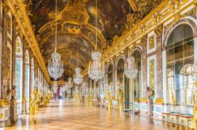 10 cung điện lộng lẫy bậc nhất thế giới