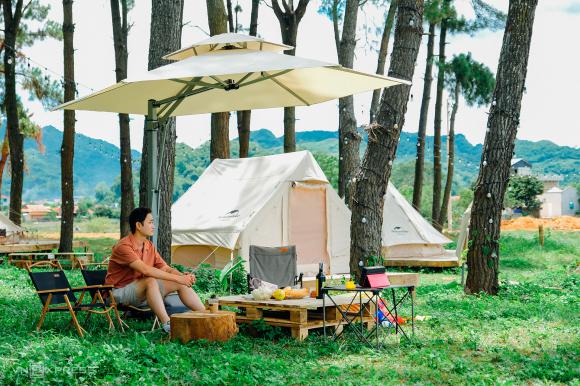 Cắm trại giữa rừng thông Mộc Châu