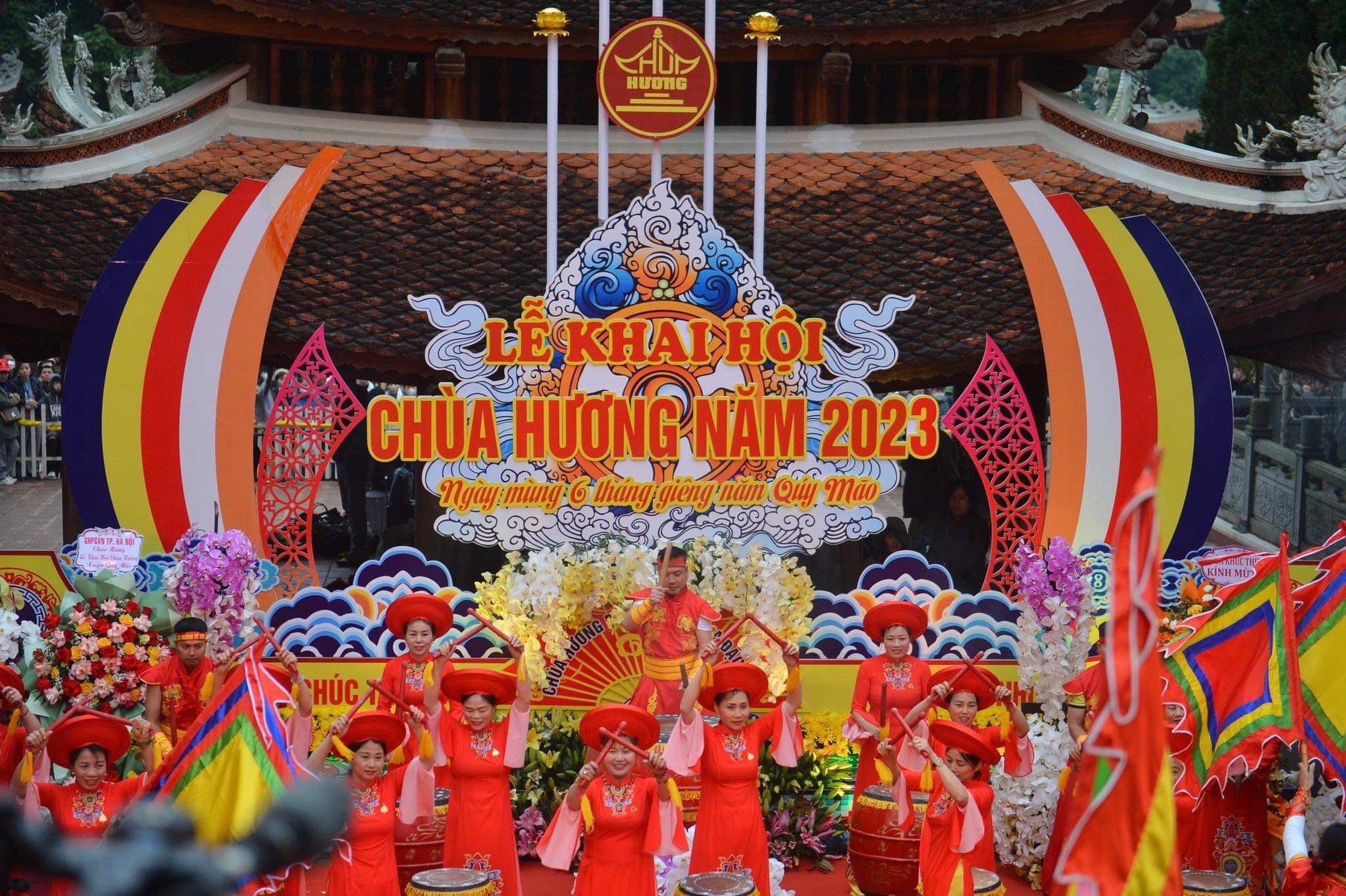 Lễ hội Chùa Hương - nét đẹp của mùa thu Hà Nội