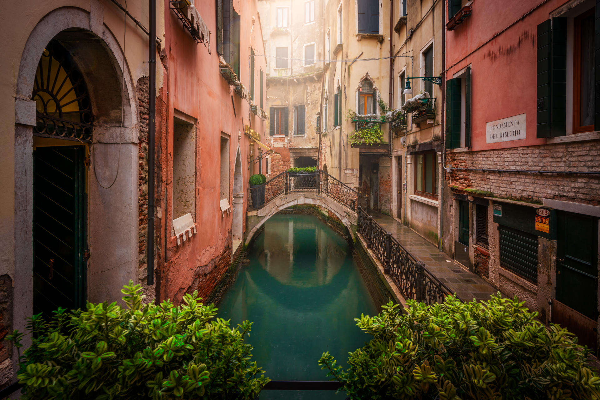 Khung cảnh mùa đông vắng lặng ở Venice