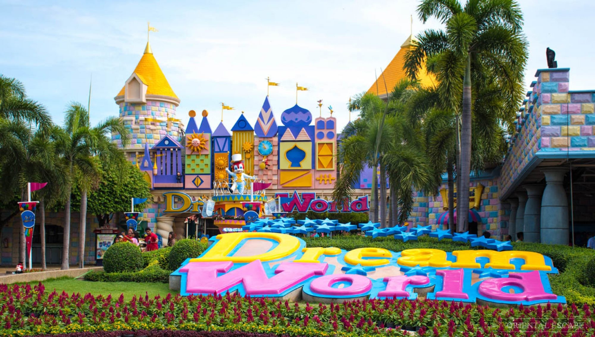 Dream World - khu vui chơi lớn nhất ở Bangkok